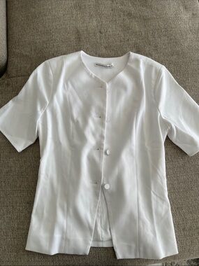 Abercrombie & Fitch White Short-Sleeve Button Front Blouse
